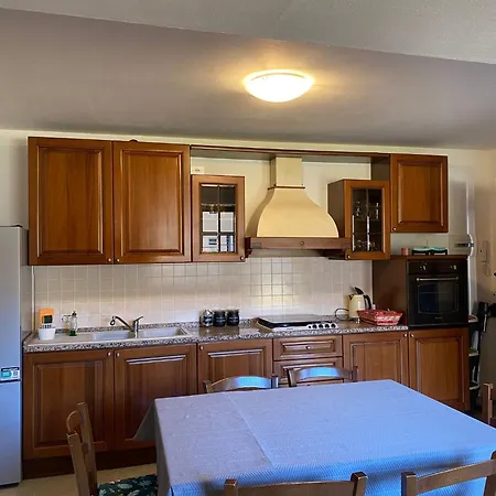 Yellow House Apartmán Verrès